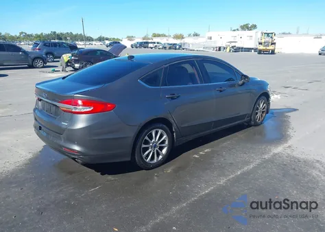 2017 Ford Fusion Se z USA, uszkodzony, nr VIN 3FA6P0HD4HR304172